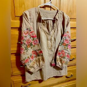 Floral embroidered top